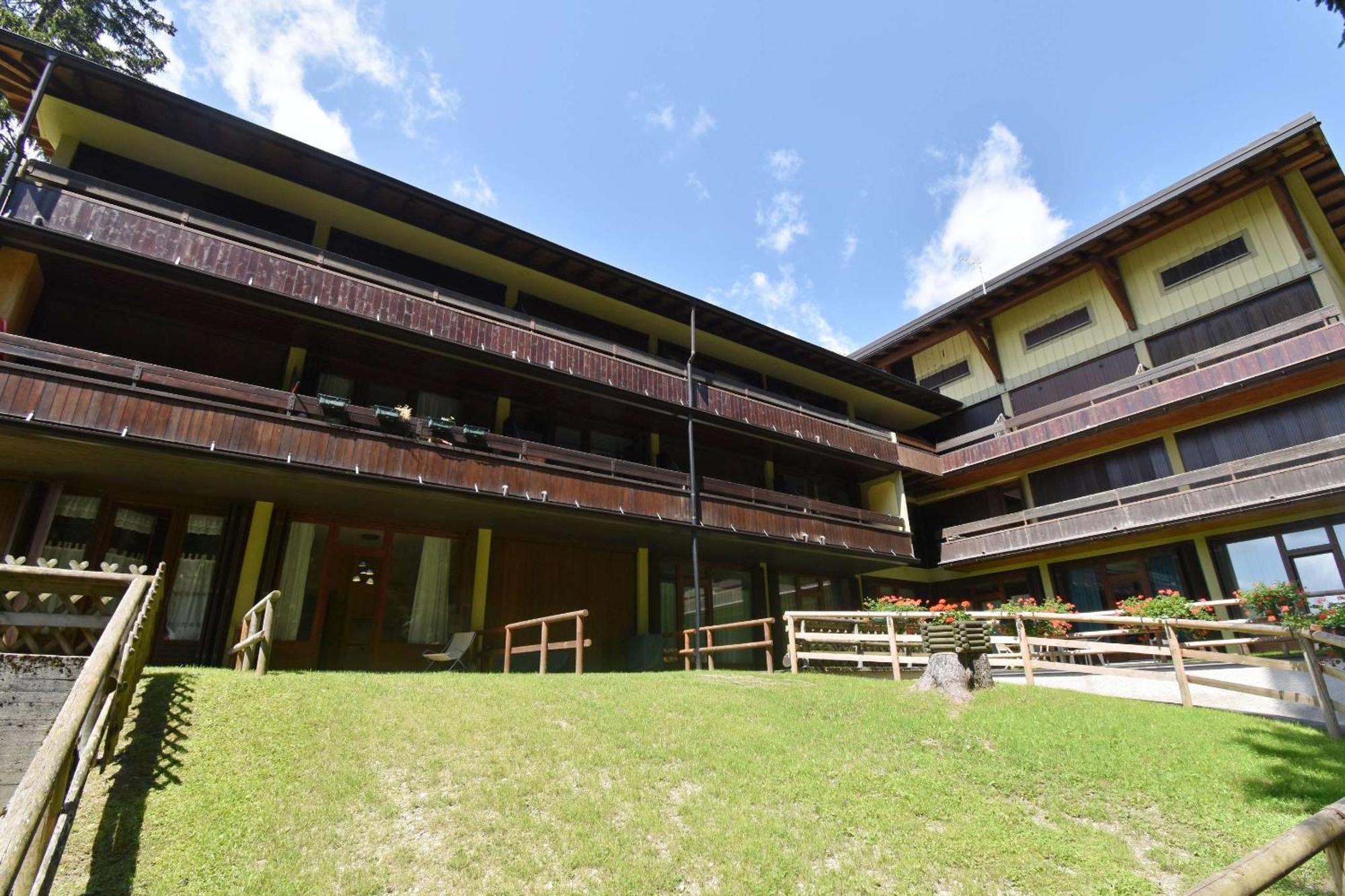 Residenza Silvana Madonna Exteriér fotografie