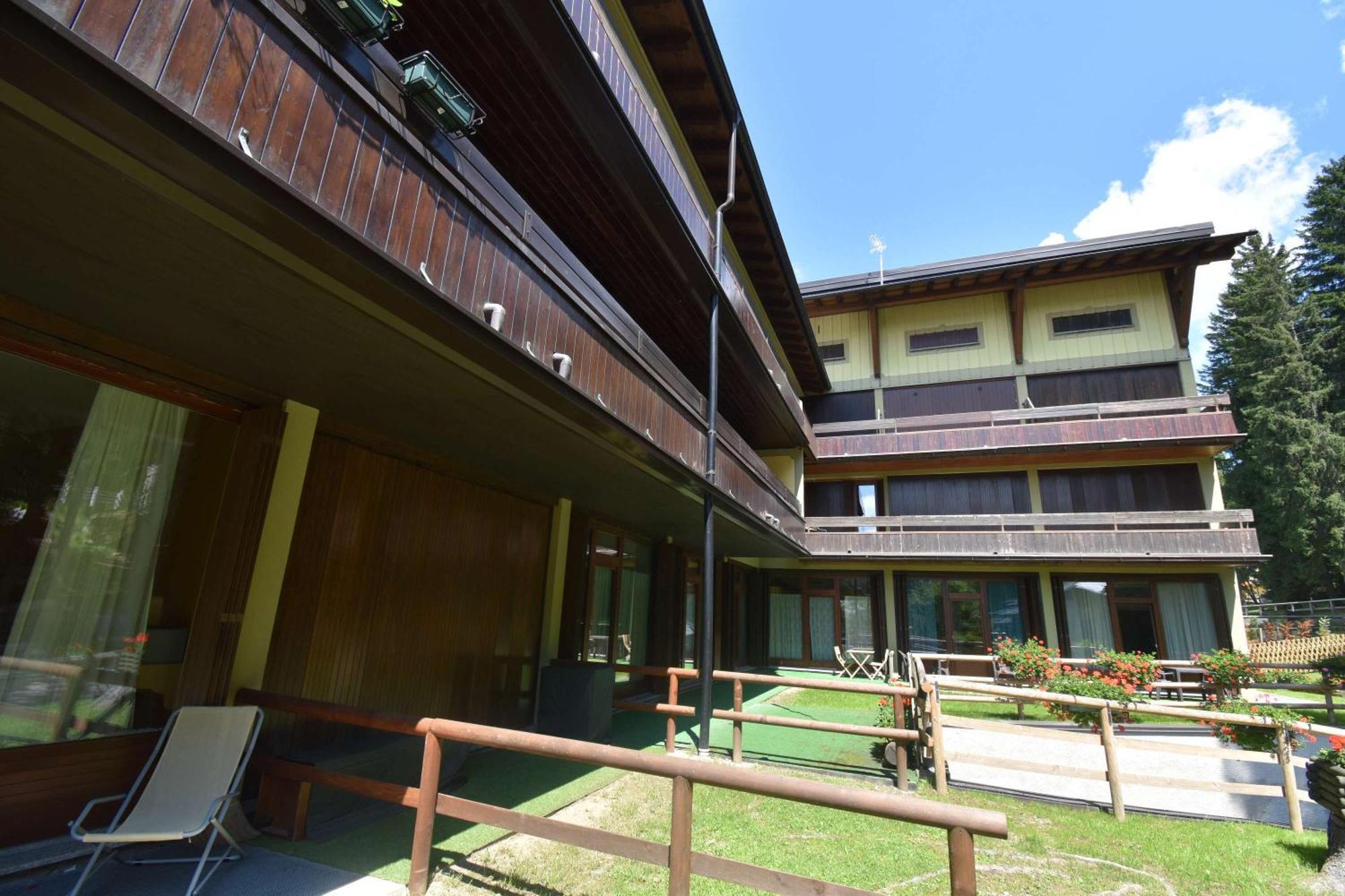Residenza Silvana Madonna Exteriér fotografie